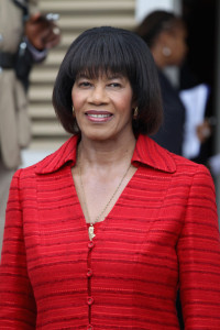 20120804Portia+Simpson+Miller+Prince+Harry+Tours+Jamaica+6tIu-yvr3evl